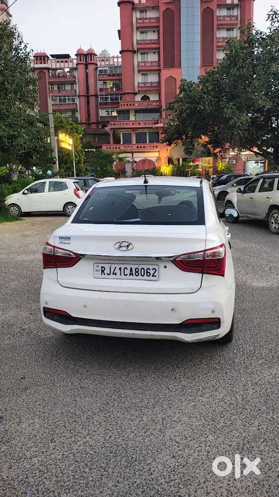 Hyundai Xcent Diesel 2017 Variant