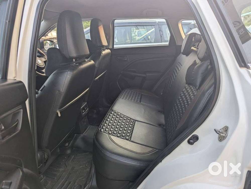 Maruti Suzuki Brezza 1.5 Lxi Cng, 2023, Cng & Hybrids