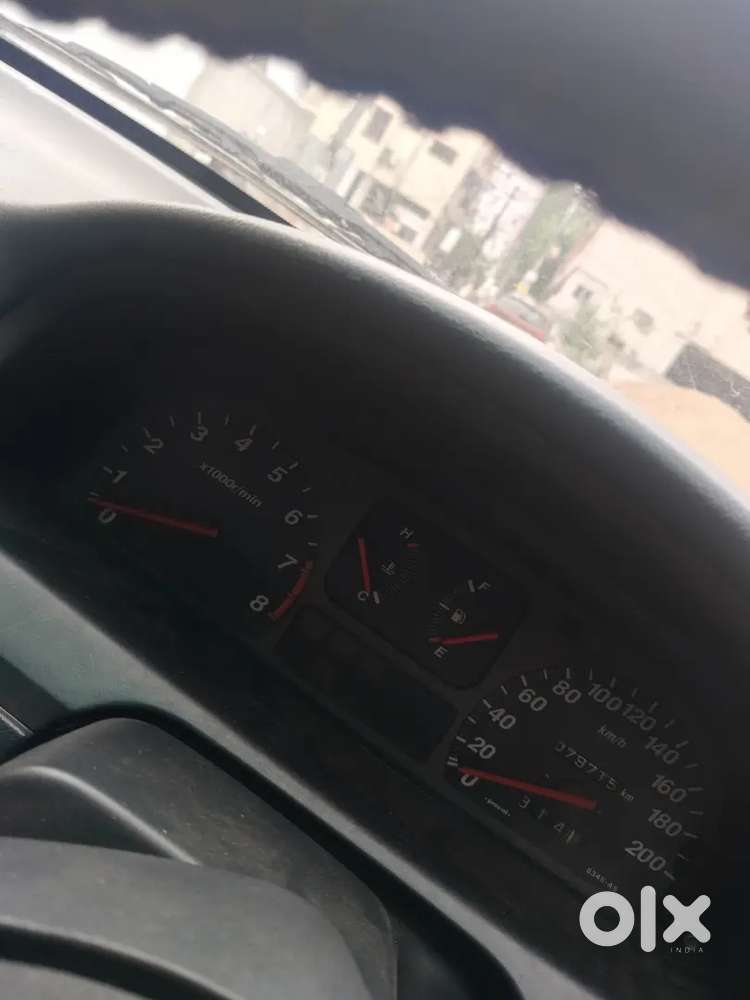 Petrol &cng