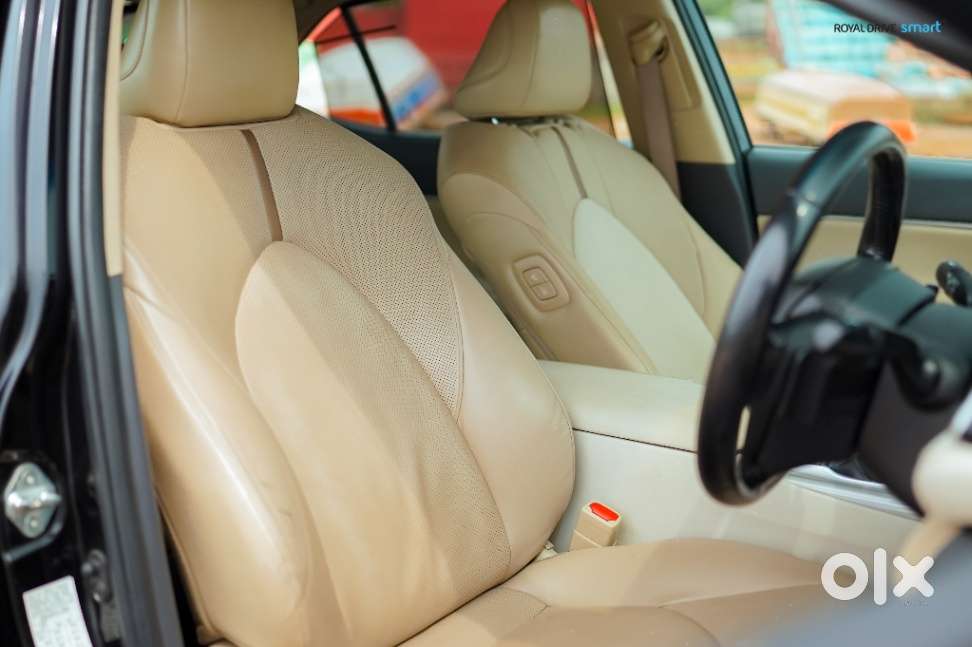 Toyota Camry, 2019, Petrol