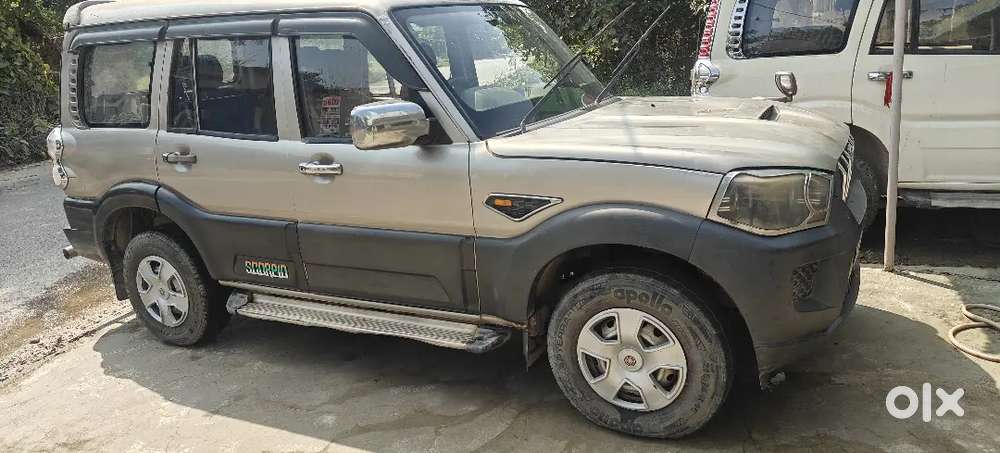 Mahindra Scorpio S2  2016