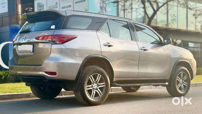 Toyota Fortuner 2017 Diesel Only 88000 Km Driven