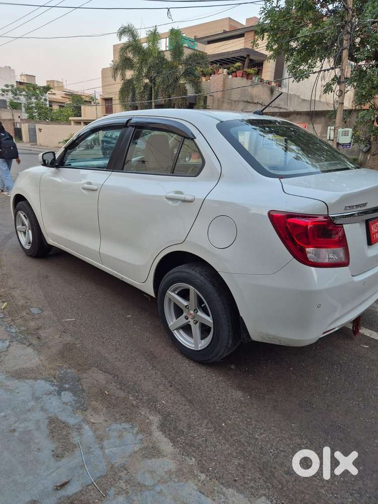 Maruti Suzuki Swift Dzire Vxi(o) Mt, 2023, Petrol