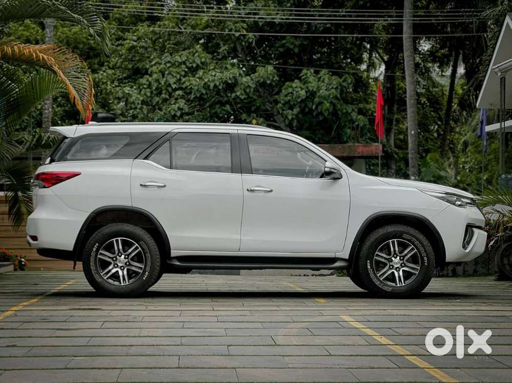 Toyota Fortuner 4x2 At 2.8 Diesel, 2017, Diesel