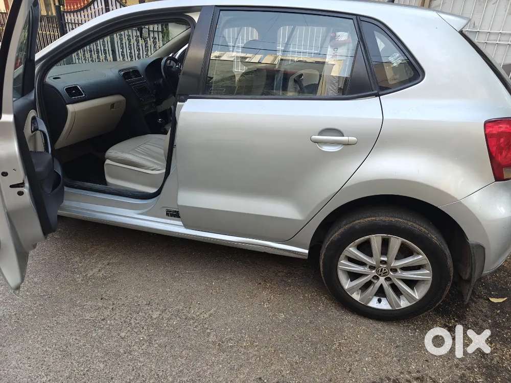 Volkswagen Polo 2014 Petrol 75028 Km Driven