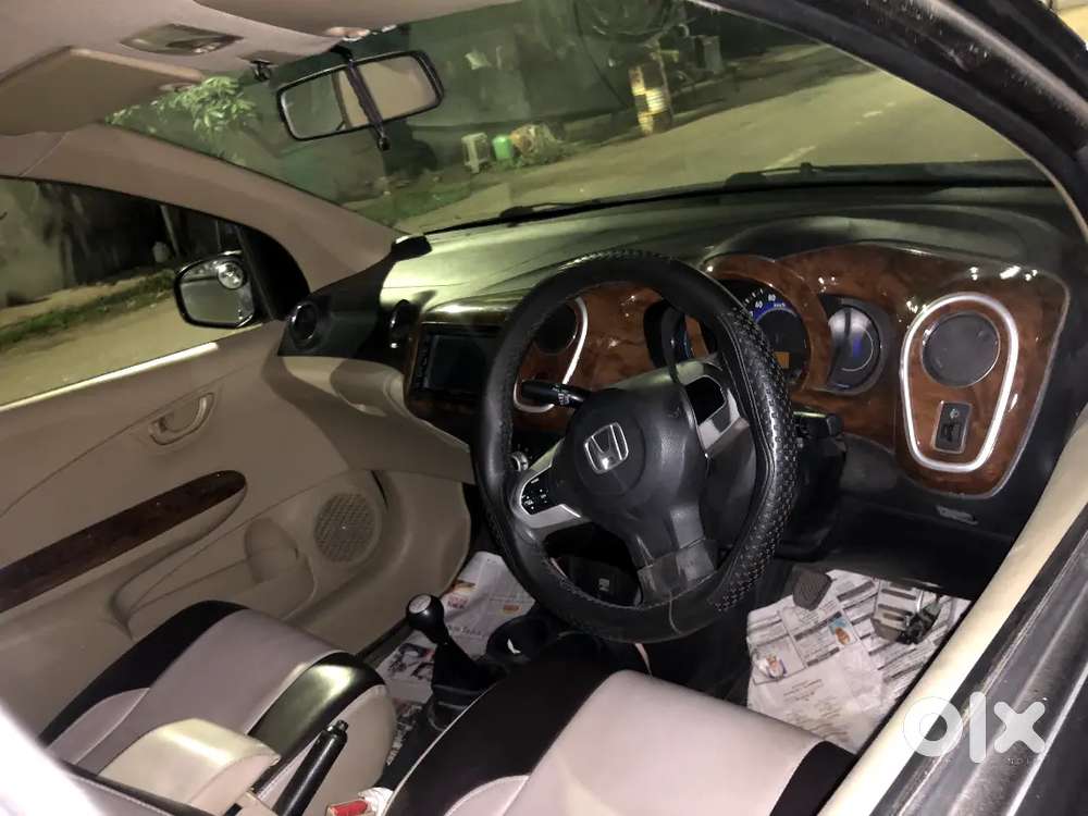 Honda Mobilio 2015 Diesel Well Maintained