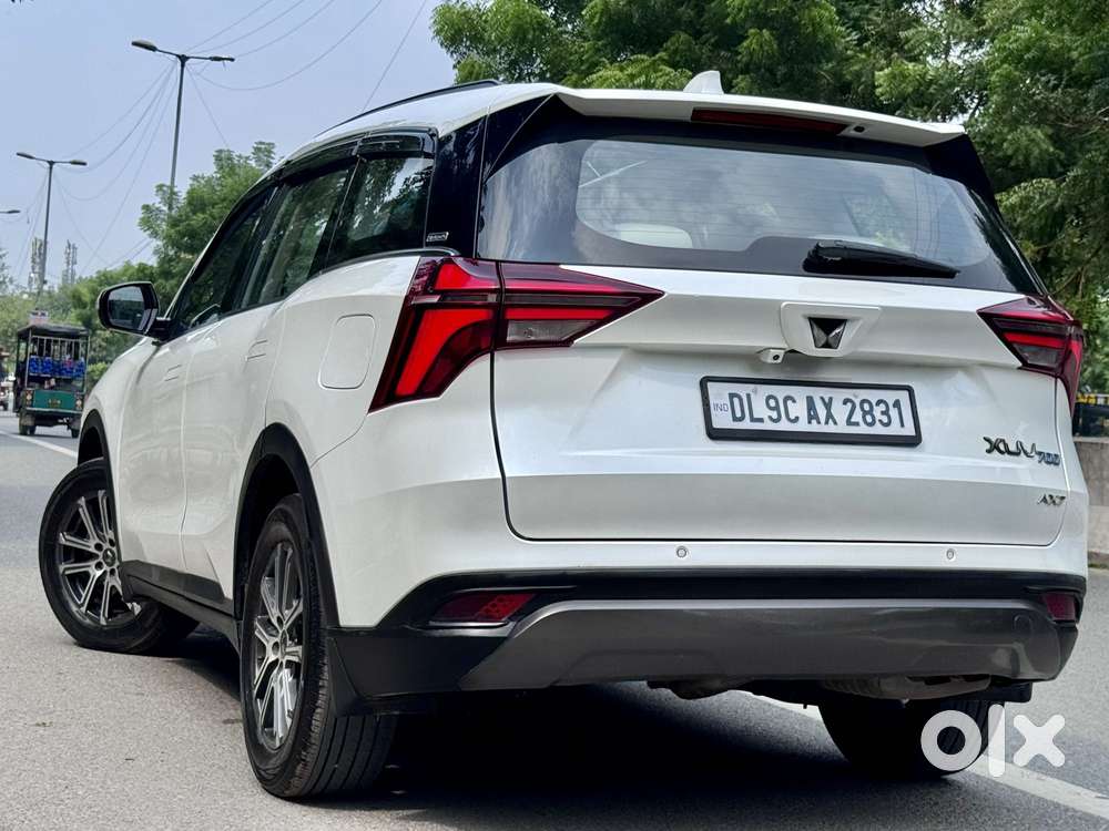 Mahindra Xuv700 2.0 Ax 7 Petrol Mt Str, 2022, Petrol