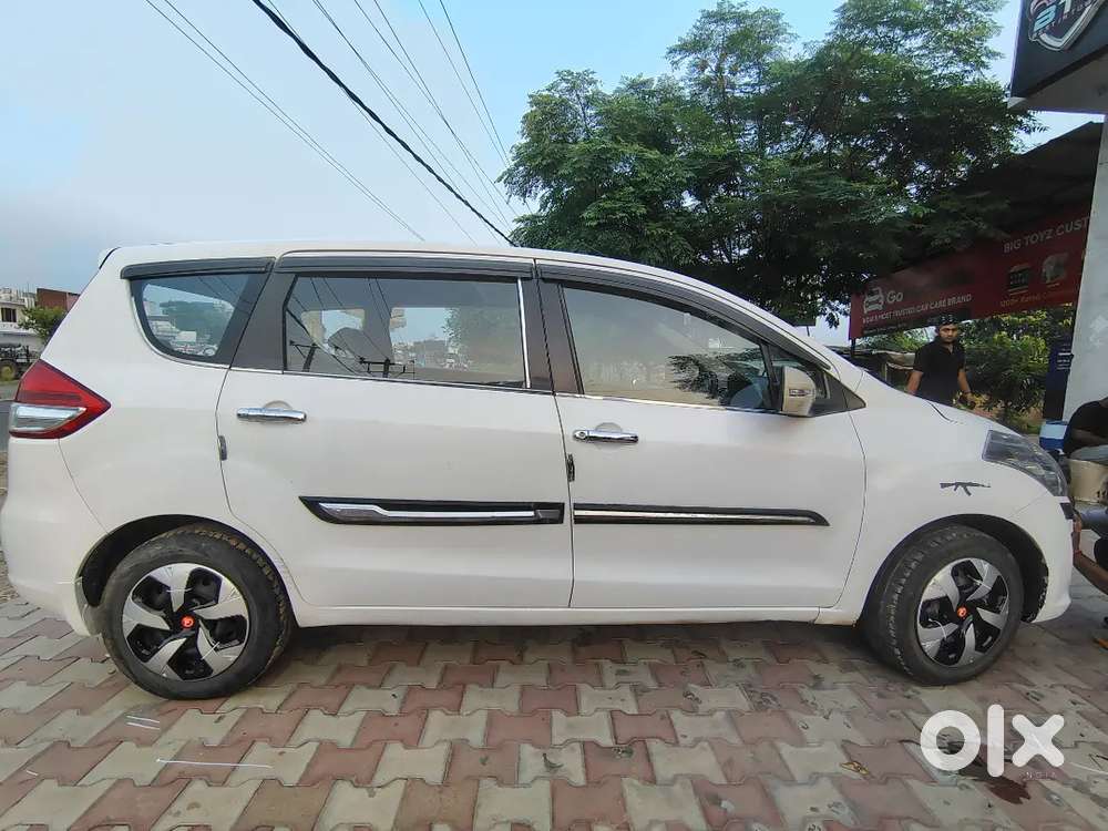 Maruti Suzuki Ertiga 2015