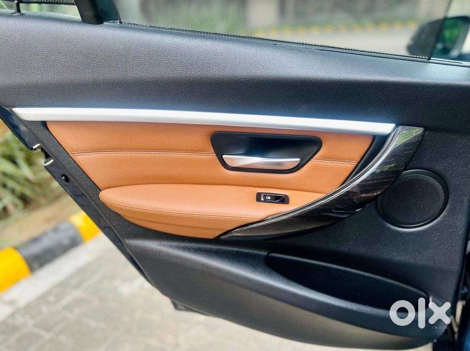 Bmw 3 Series 2.0 320i, 2017, Petrol