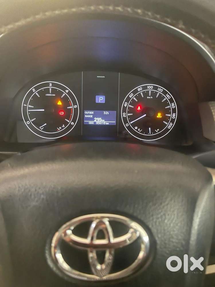 Toyota Innova Crysta 2.4 Gx Limited Edition At 7 Str, 2022, Diesel
