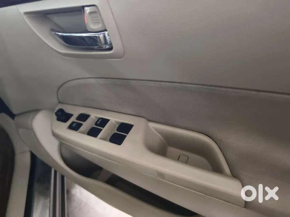 Maruti Suzuki Swift Dzire Vdi, 2015, Diesel