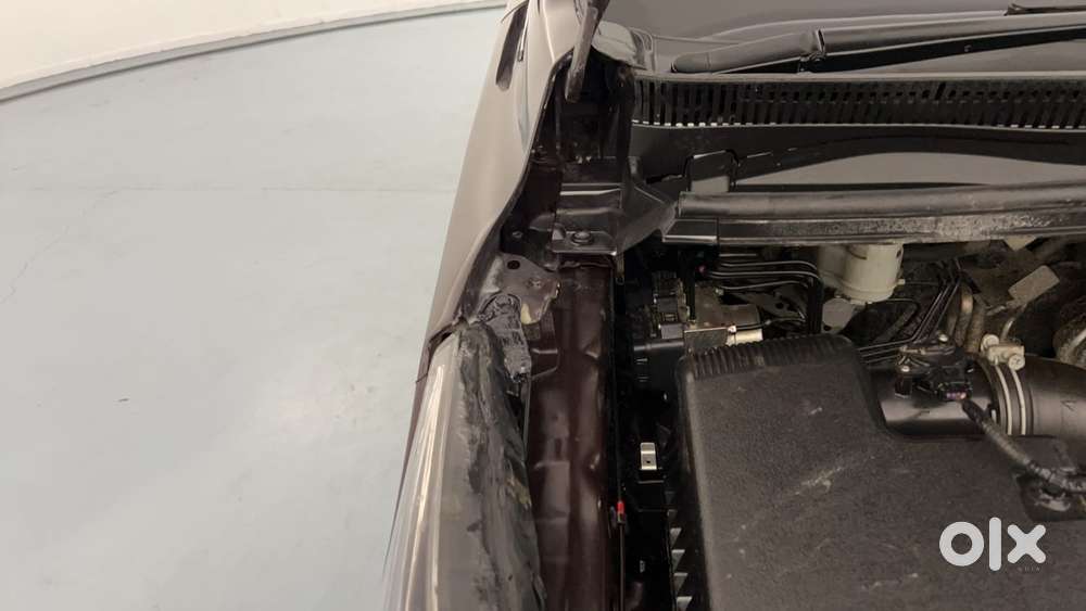 Toyota Innova Crysta 2.4 G Plus Mt 8 Str, 2019, Diesel