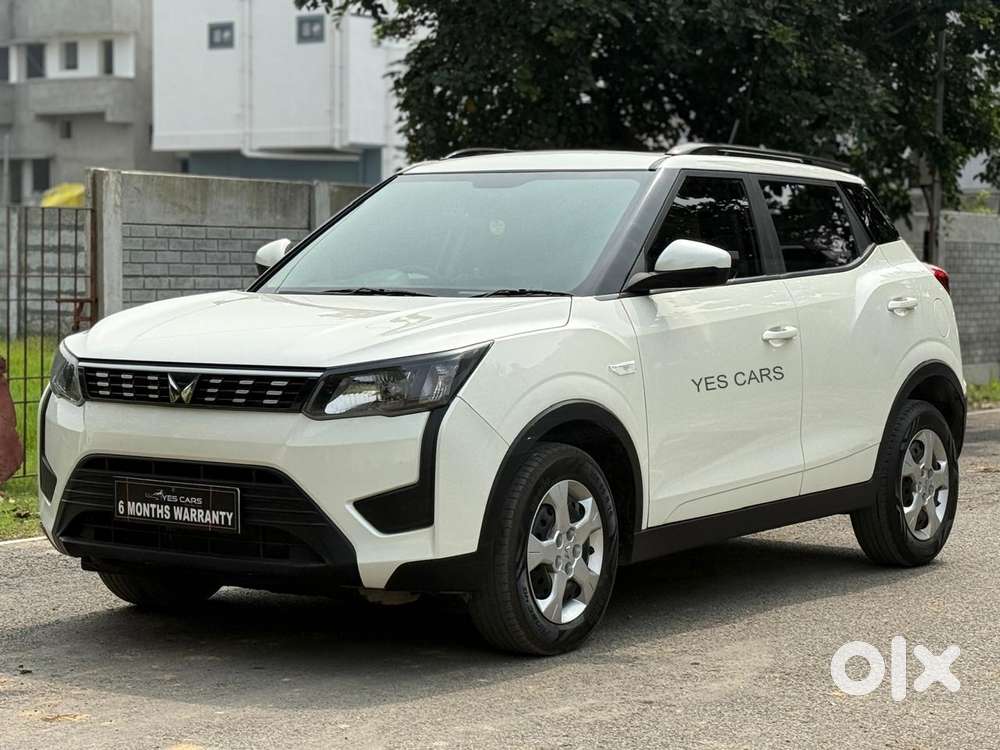 Mahindra Xuv300 W6, 2022, Petrol
