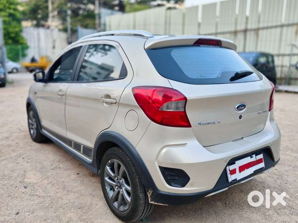 Ford Freestyle Petrol 2019