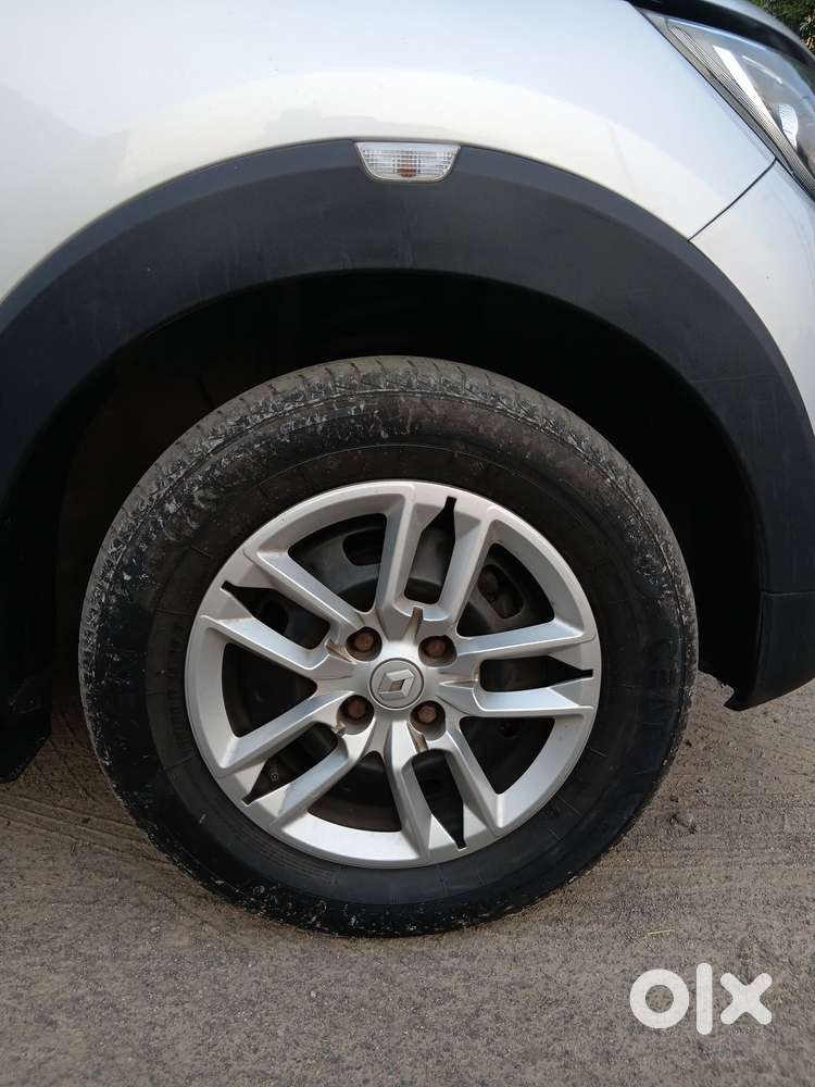 Renault Triber Rxt, 2020, Petrol