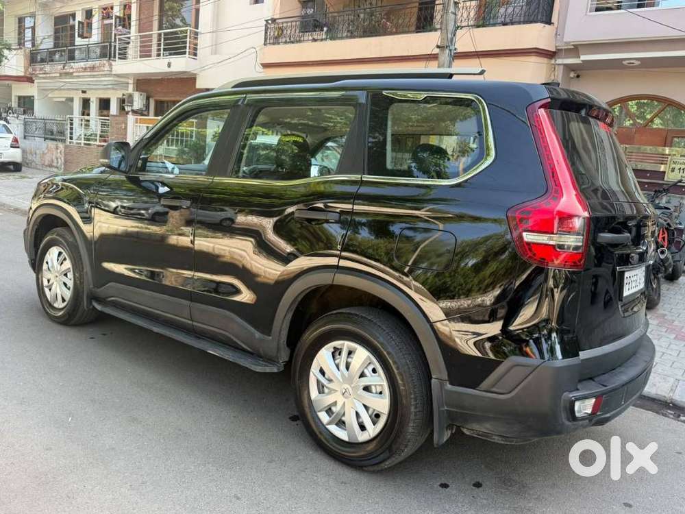Mahindra Scorpio-n 2.2 Z2 Diesel Mt 7 Str, 2025, Diesel