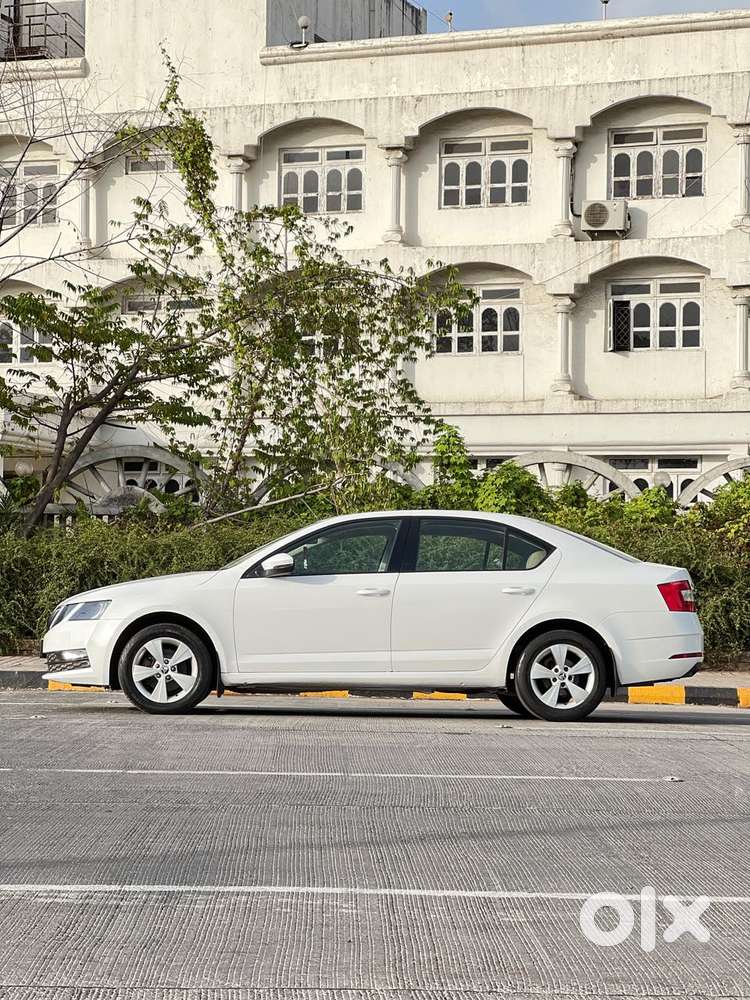 Skoda Octavia Ambition Plus 1.4 Tsi Mt, 2019, Petrol