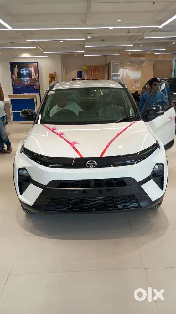 Tata Nexon 2025 Petrol 5000 Km Driven