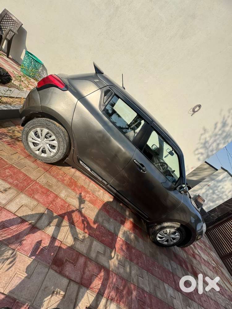 Maruti Suzuki New-gen Swift 2023 Petrol 42000 Km Driven