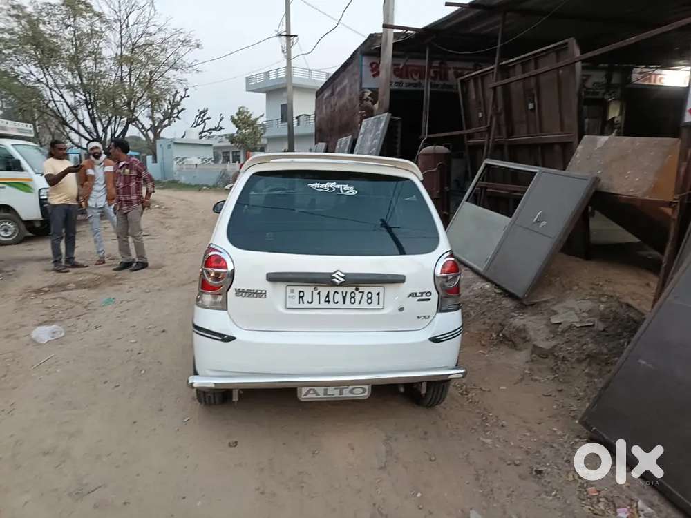 Maruti Suzuki Alto K10 2014j