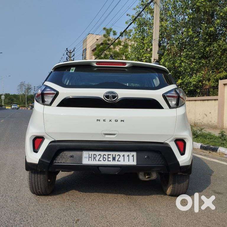 Tata Nexon 1.5 Revotorq Xma Amt (s), 2022, Petrol