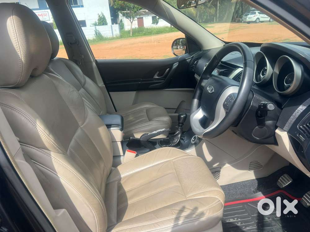 Mahindra Xuv500 2.2 W10, 2015, Diesel