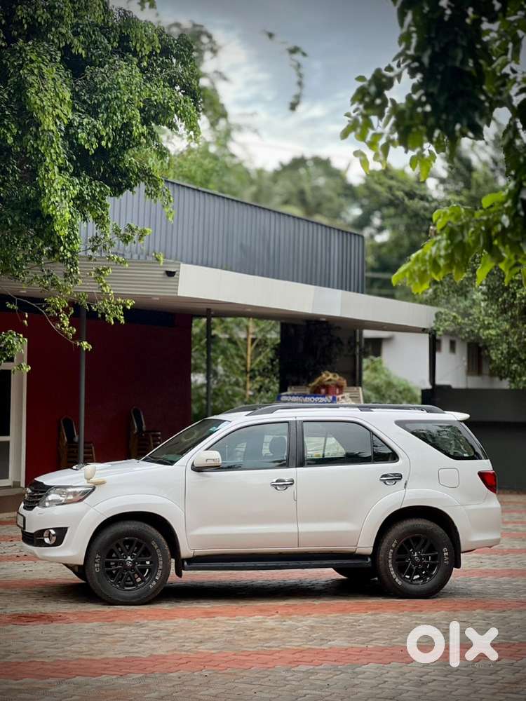 Toyota Fortuner 3.0 Diesel 2014