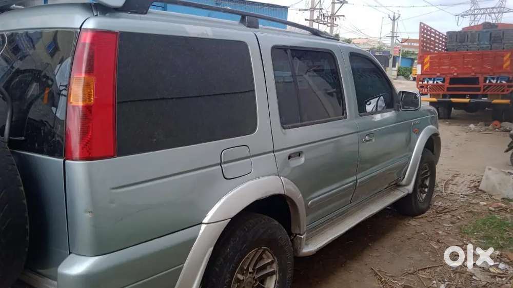 Ford Endeavour Diesel 2004