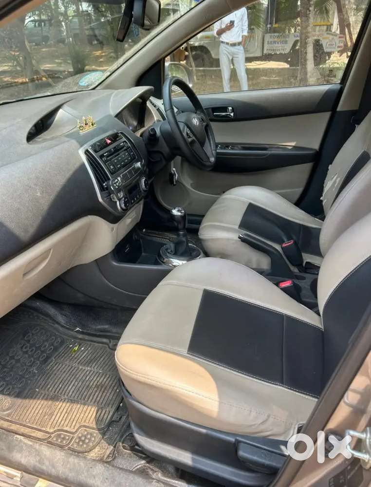 Good Condition Showroom Track..