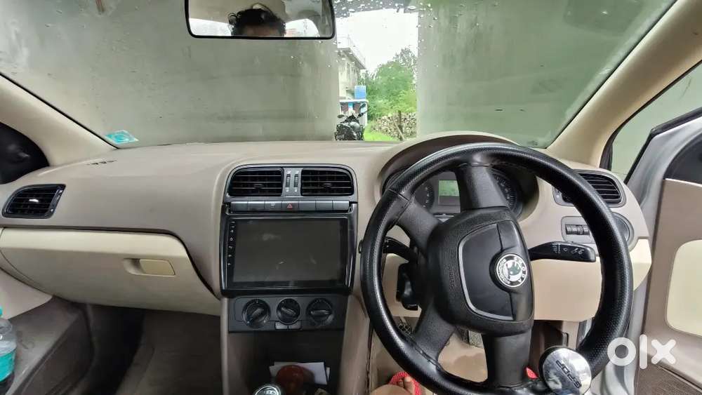 Skoda Rapid 1.6 Ambition Plus 2012 Diesel Manual
