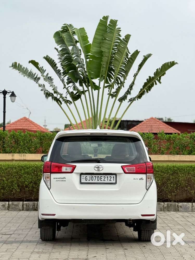 Toyota Innova Crysta [2020-ongoing] 2.4 Zx At 7 Str, 2021, Diesel