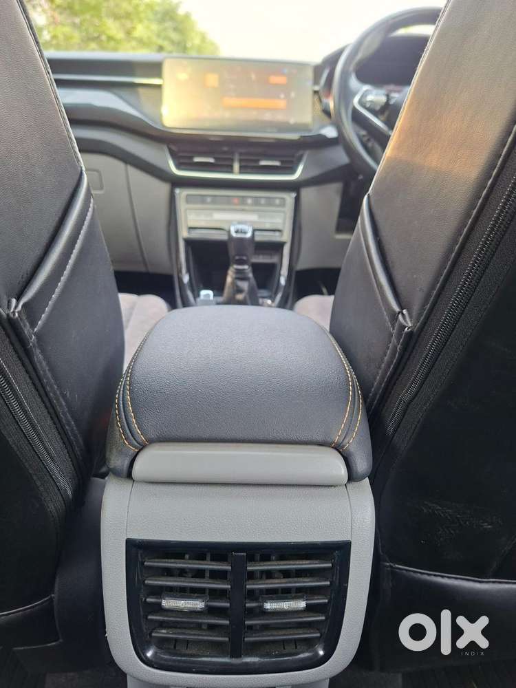 Skoda Kushaq 1.5 Tsi Style, 2024, Petrol
