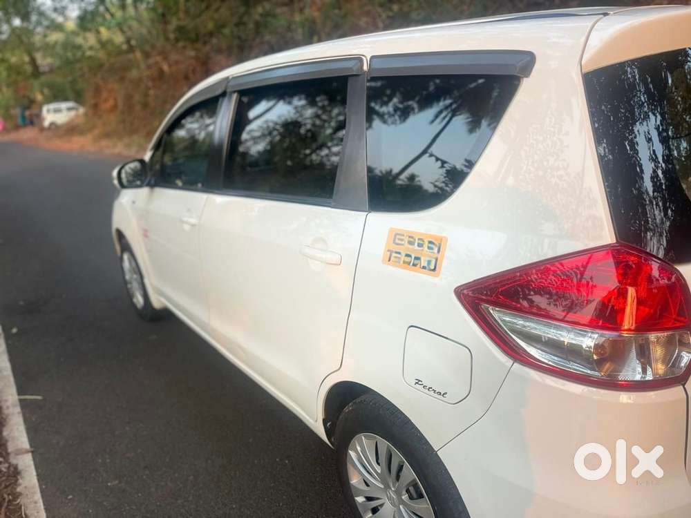 Maruti Suzuki Ertiga Petrol 2014