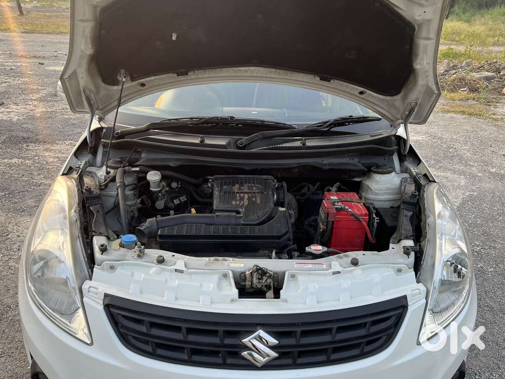 Maruti Suzuki Swift Dzire Vxi Regal Limited Edition Mt, 2014, Petrol