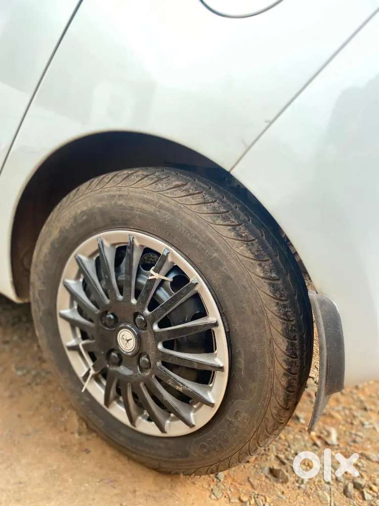 Hyundai Eon Era 2012 Petrol