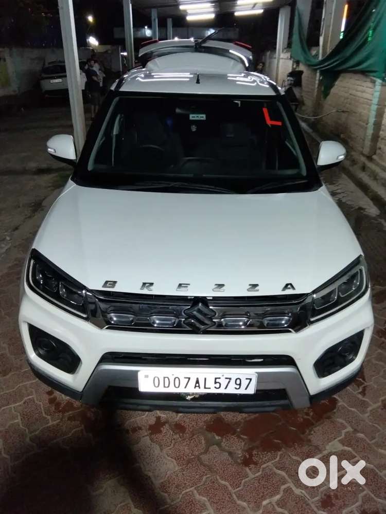 Maruti Suzuki Brezza Zxi 2022 Petrol 18600 Km Driven