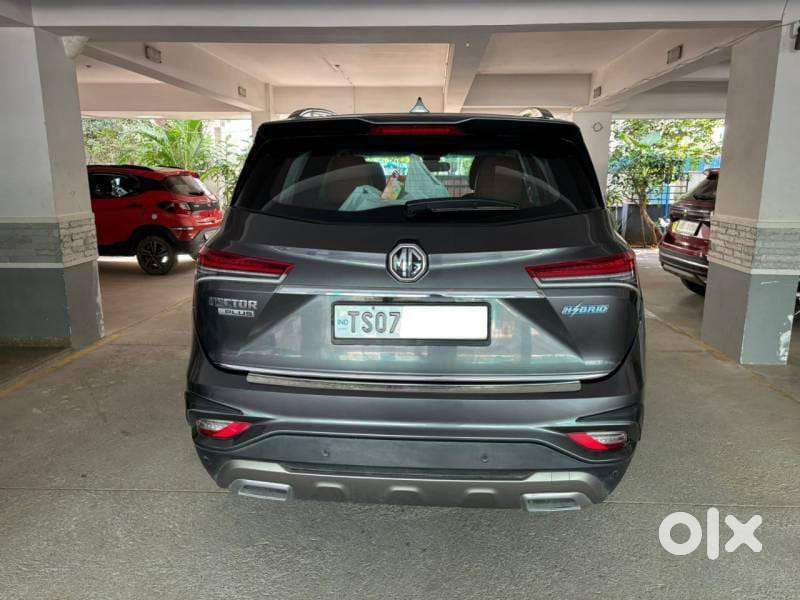 Mg Hector Plus 1.5 Hybrid Sharp Turbo 6 Str, 2022, Petrol