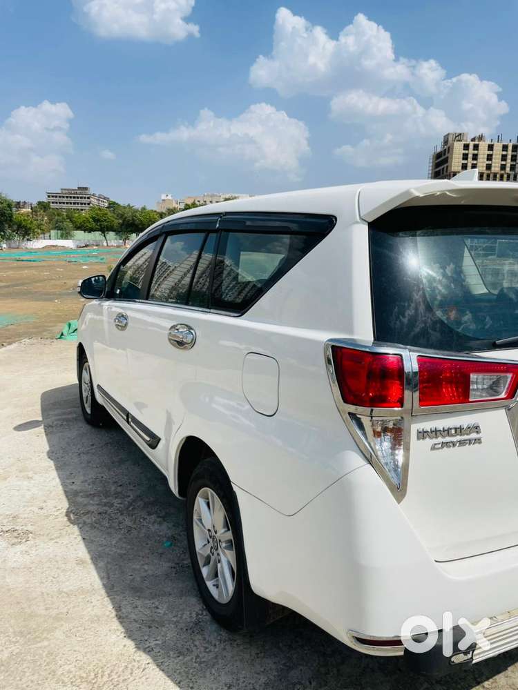Toyota Innova Crysta 2.4 Gx Mt 8s, 2017, Diesel