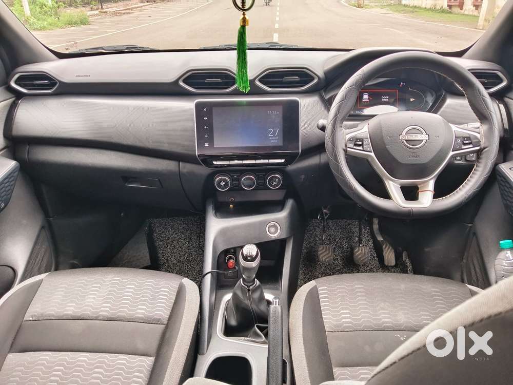 Nissan Magnite N-connecta Mt, 2025, Cng & Hybrids