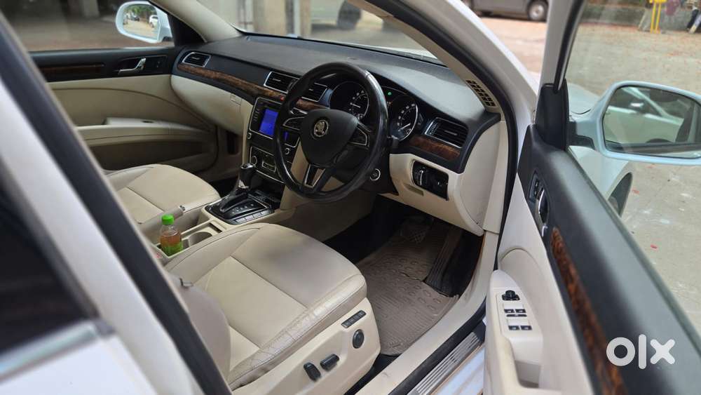 Skoda Superb 2013-2015 Elegance 2.0 Tdi Cr At, 2015, Diesel