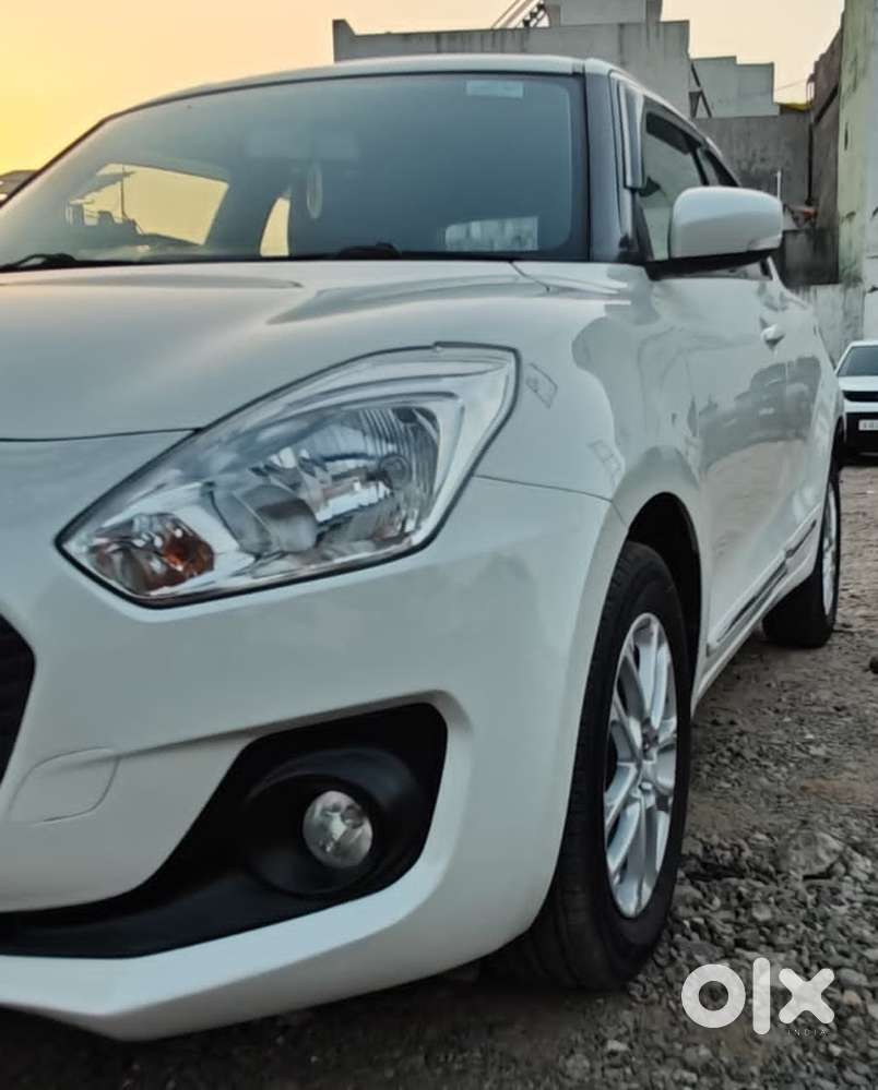 Maruti Suzuki Swift Vvt Zxi, 2019, Cng & Hybrids