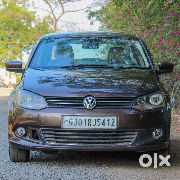 Volkswagen Vento 2010-2013 Petrol Highline, 2015, Petrol