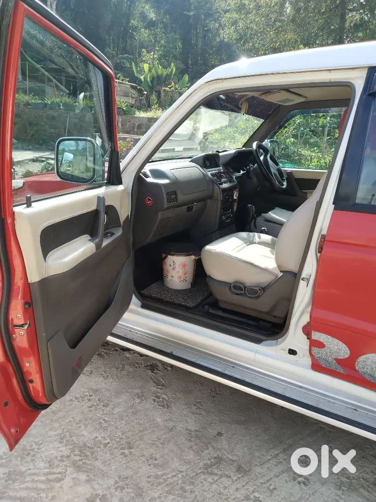 Mitsubishi Pajero 2008 Diesel 99000 Km Driven