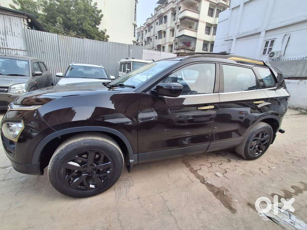 Tata Safari 2.0 Xz Plus Dark Edition, 2022