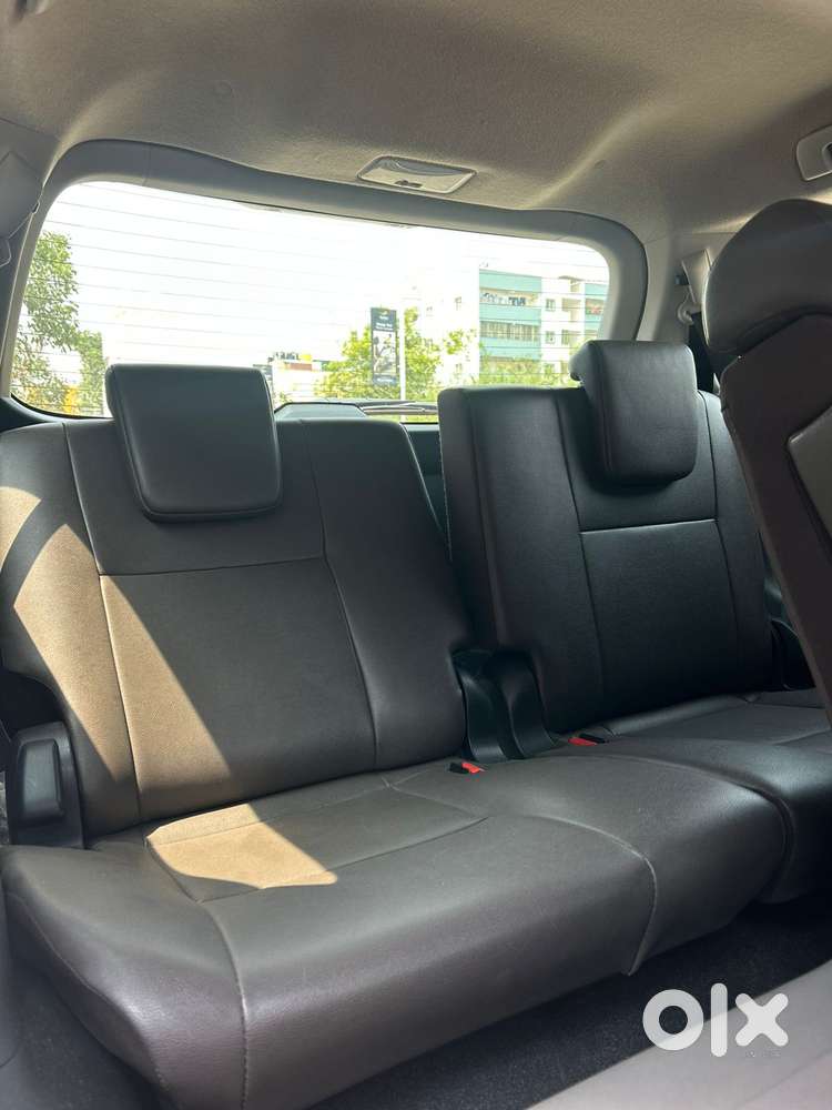 Toyota Fortuner 4x4 Manual Limited Edition, 2019, Diesel