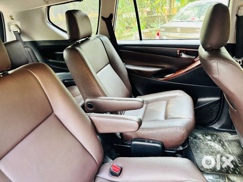 Toyota Innova Crysta 2.8 Gx At Re Only 52,000 Km  Excellent Condition
