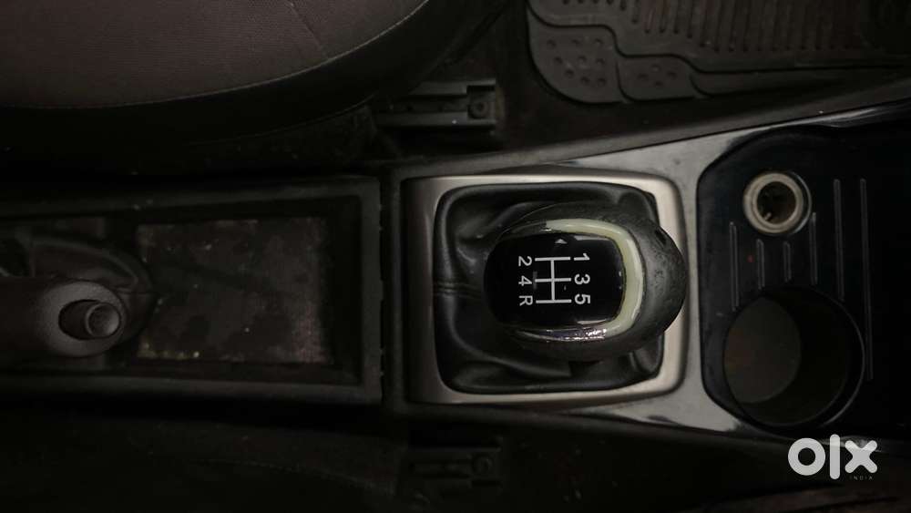 Tata Zest 1.2 Revotron Xe, 2015, Petrol