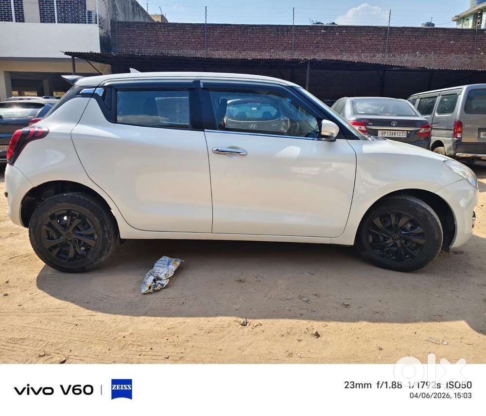 Swift Vxi Cng On Paper, Wall Maintained