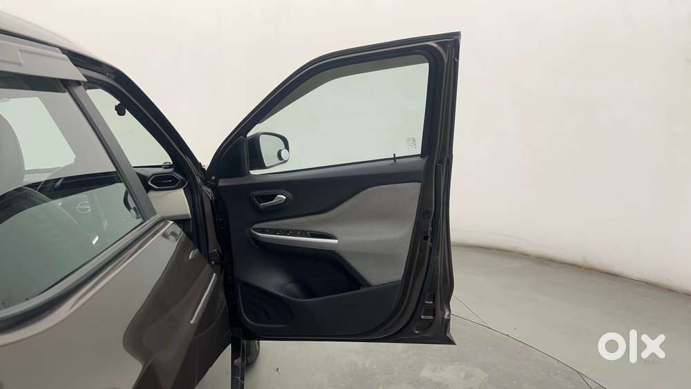 Nissan Magnite 1.0 Xl, 2024, Petrol