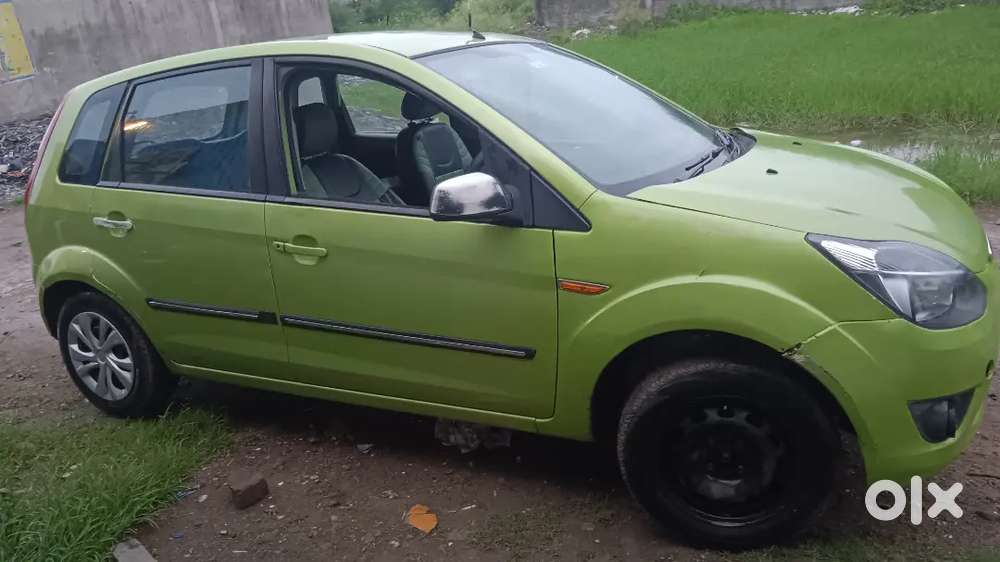 Ford Figo 1.2 Trend 2012